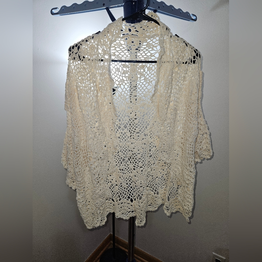 Cream Floral Hand Crocheted Women's Cardigan